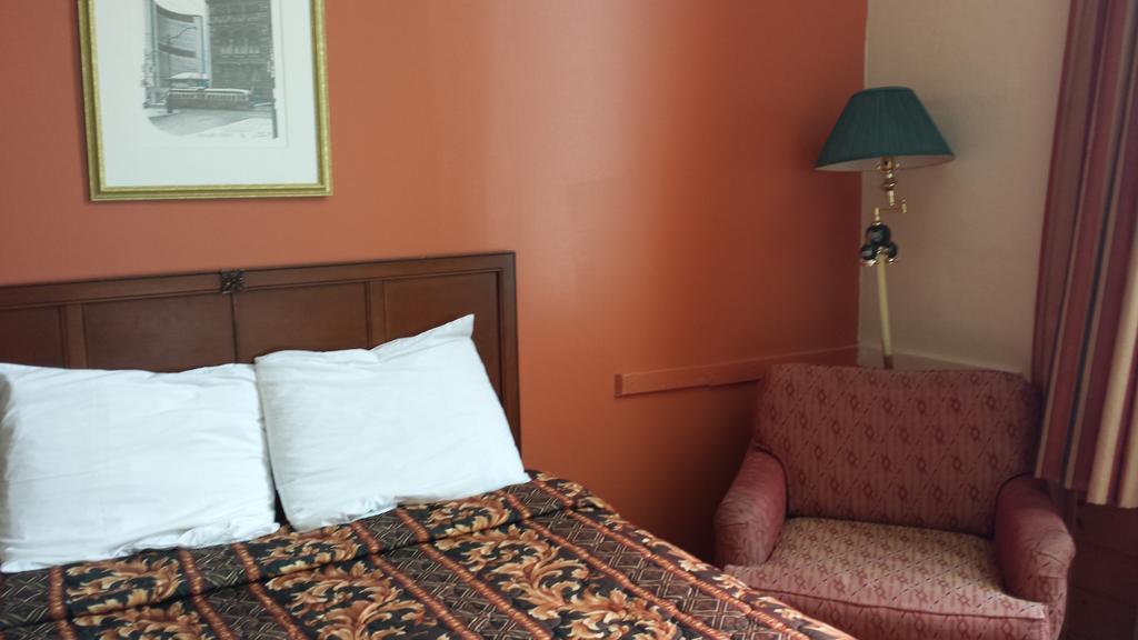 Midtown Hotel 패리사운드 외부 사진